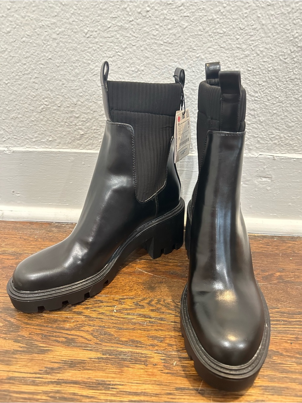 Zara Chelsea Platform Lug Boots Sz 41 US 10